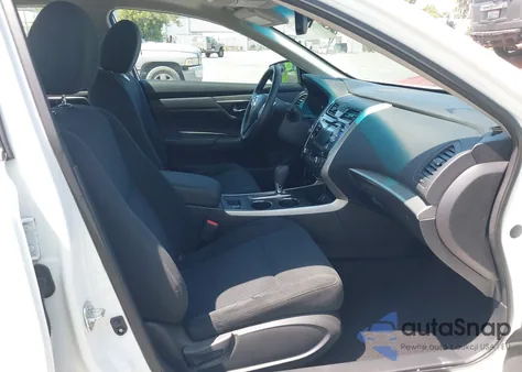 2015 Nissan Altima 2.5 Sv from USA, damaged, VIN 1N4AL3AP2FC587646